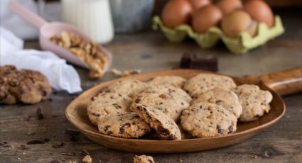 Las galletitas con nuez y chips de chocolate súper fáciles