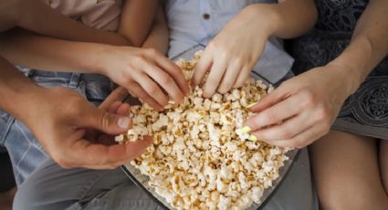 Te damos la receta para hacer pochoclos dulces más ricos que los del cine