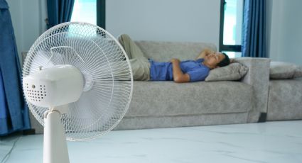 Por qué dormir con el ventilador encendido no es bueno para tu salud