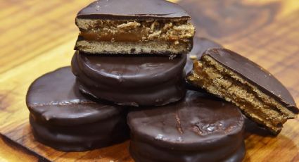 Te damos la receta para hacer los más ricos alfajorcitos de chocolate en tu casa