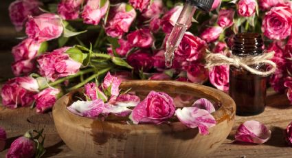 Agua de rosas: el elixir natural para una piel radiante