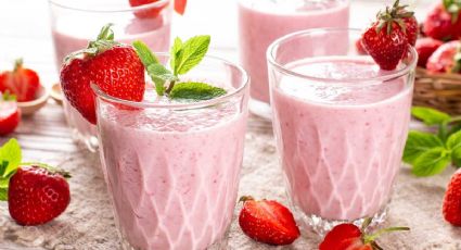 Te damos la receta para hacer el más rico yogur de frutilla casero