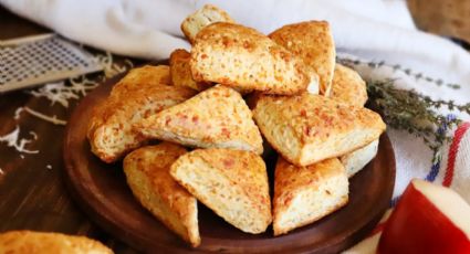 Te damos la receta para hacer scones de queso con una textura suave y un sabor espectacular