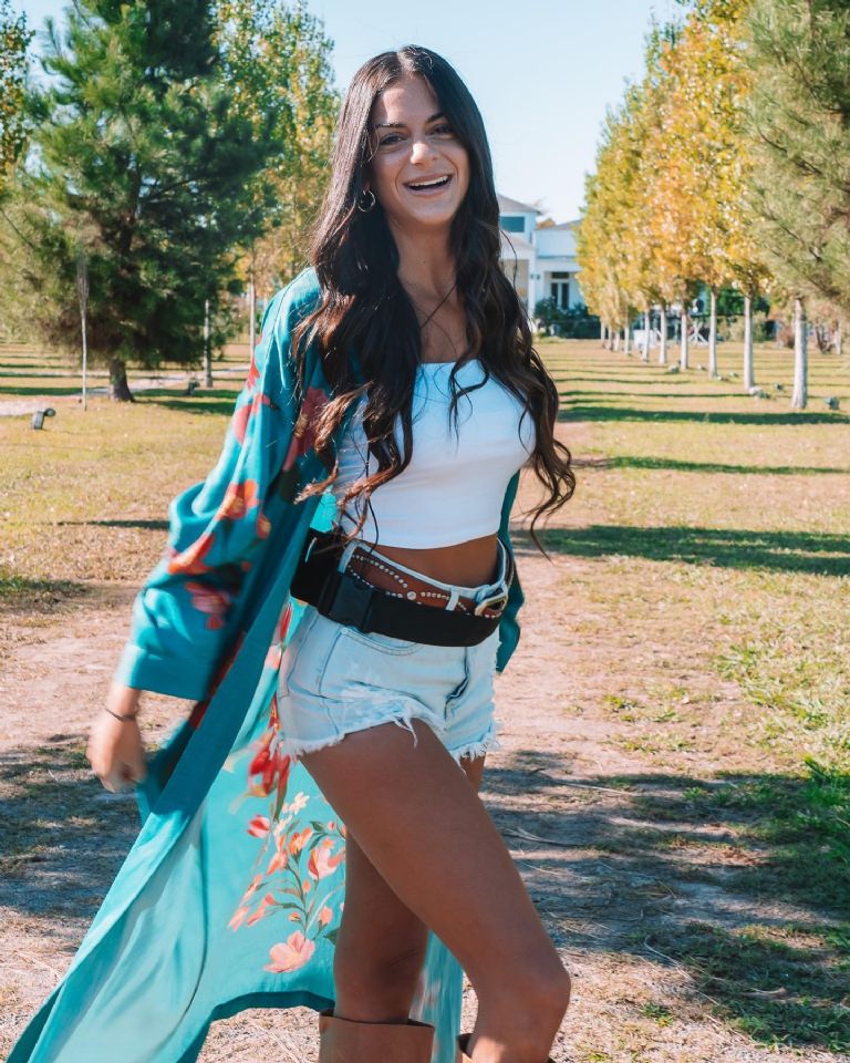 Emily Lucius. Fuente: (Instagram).